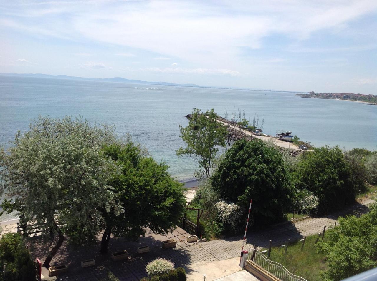 Hotel Capri Nesebar Buitenkant foto